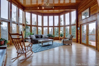 Wrap-around windows