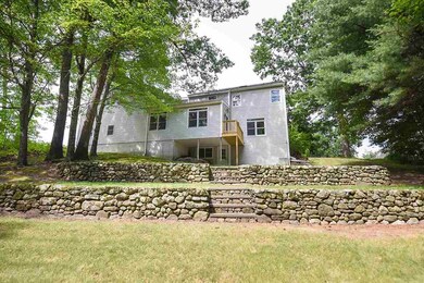 12 Windsor Dr, Litchfield, NH 03052 - photo 5