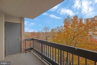 Skyline Square North and South unit 511N, Baileys Crossroads, VA 22041 - photo 3