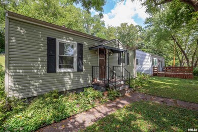 3118 Indian Rd, Davenport, IA 52802 - photo 3