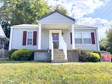 1956 Cypress St, Paris, KY 40361 - photo 2