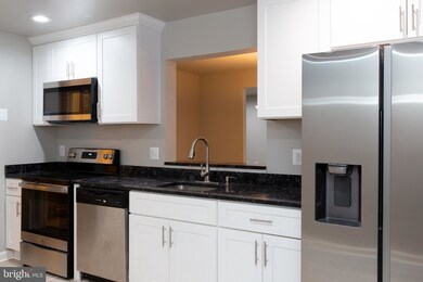 4669 Red Hawk Terrace, Bladensburg, MD 20710 - photo 6