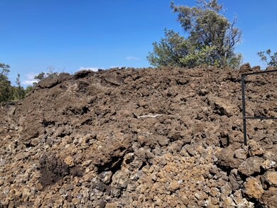 The sign holder is approximately the upper border of the lot