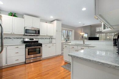 All new appliances & quartz countertops