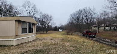 5208 Walsh Rd, Walsh, IL 62297 - photo 2