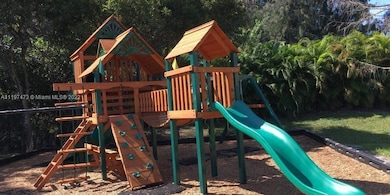 4197 N Haverhill Rd unit 206, West Palm Beach, FL 33417 - photo 3