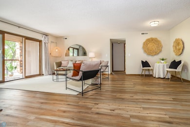 220 8th St S unit B2, Fargo, ND 58103 - photo 7