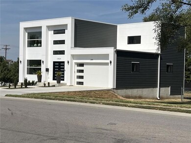 10920 W 67th St, Shawnee, KS 66203 - photo 3