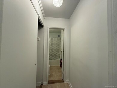 14430 Roosevelt Ave unit 104, Flushing, NY 11354 - photo 6