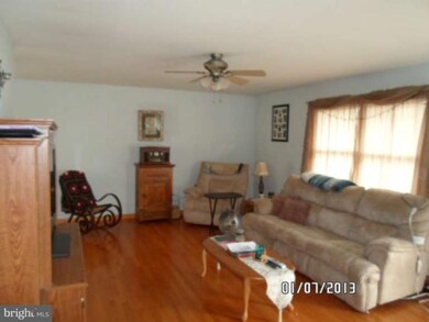 96 Rock Spring Ln, Shepherdstown, WV 25443 - photo 2