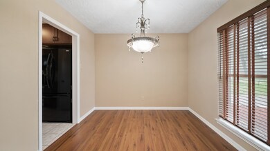 10503 Sagepine Ln, Houston, TX 77089 - photo 4