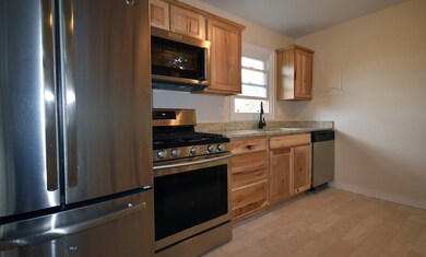 320 W Adams St, Three Forks, MT 59752 - photo 5