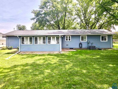 505 N Craig Dr, Cherokee, IA 51012 - photo 7