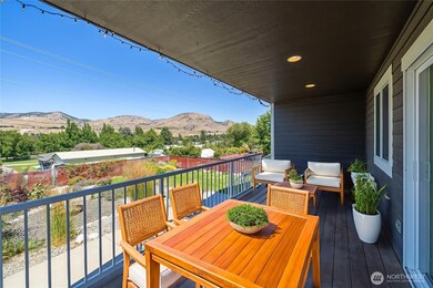 105 E Raymond Ave, Chelan, WA 98816 - photo 6