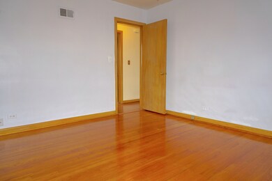 1611 Norfolk Ave, Westchester, IL 60154 - photo 7
