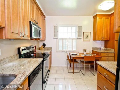 3540 Hamlet Place, Chevy Chase, MD 20815 - photo 6