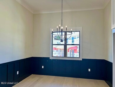 184 Bronson Bend dining
