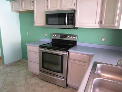 Stainless Steel Appliances in Ktchen
