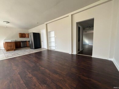 209 Sycamore St, Newburgh, IN 47630 - photo 7