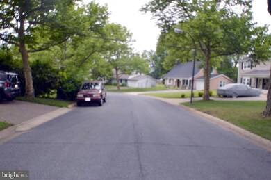 12512 Swirl Ln, Bowie, MD 20715 - photo 6