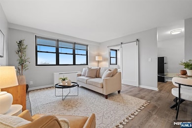 The Kennedy House unit 9H, Bayonne, NJ 07002 - photo 4