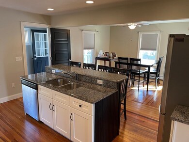 5 Marion St, Uxbridge, MA 01569 - photo 2