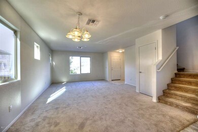005_Living Room View