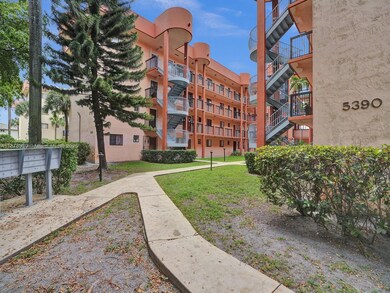 5350 W 21st Ct unit 407, Hialeah, FL 33016 - photo 2