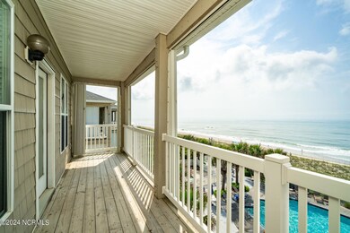 Covered deck off living area