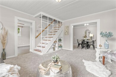 Lovely Living Space!