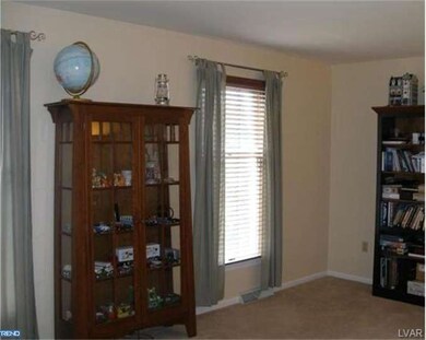 5523 Reid Ln, Allentown, PA 18104 - photo 7