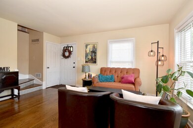 816 Hull Ave, Westchester, IL 60154 - photo 6