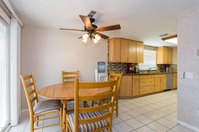 1609-W-El-Monte-Pl-High-Res--12