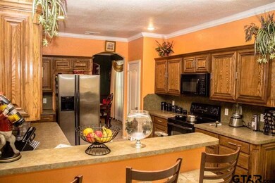 8453 8453 Wilken Plaza, Tyler, TX 75703 - photo 2