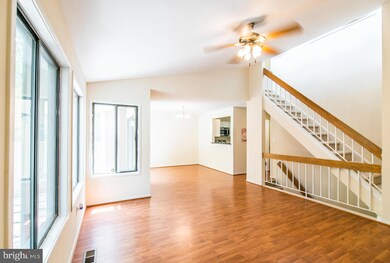 20202 Lea Pond Place, Montgomery Village, MD 20886 - photo 2