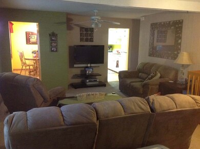 1411 S 18th St, Grand Forks, ND 58201 - photo 3