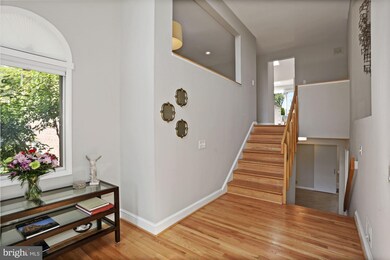 1620 Oak Ln, McLean, VA 22101 - photo 3