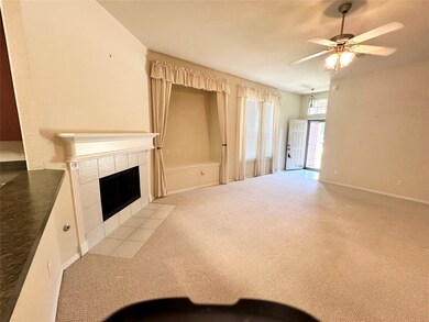 996 Jefferson St, Alvin, TX 77511 - photo 6