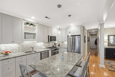 38 Mount Vernon St unit 2, Charlestown, MA 02129 - photo 3