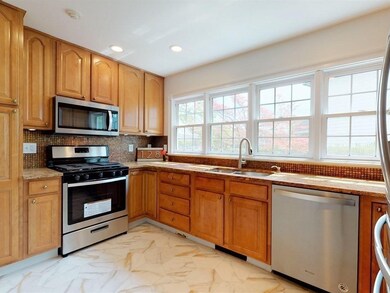 128 Elm St unit 1, Belmont, MA 02478 - photo 4