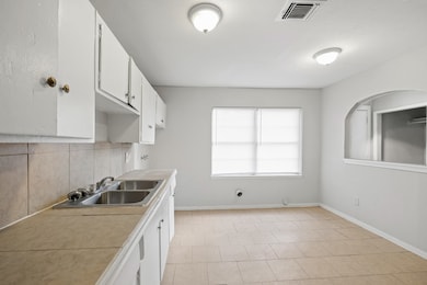 6729 Madrid St, Houston, TX 77021 - photo 3