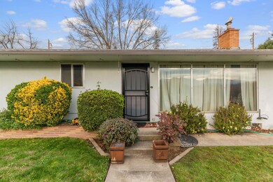 227 4th Ave, Gold Hill, OR 97525 - photo 7