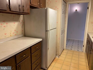 27702 Valley Run Dr unit 702, Wilmington, DE 19810 - photo 4