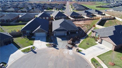 18224 Sandhurst Ct, Edmond, OK 73012 - photo 5