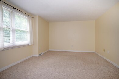 17 Pinecrest Village unit 17, Hopkinton, MA 01748 - photo 5