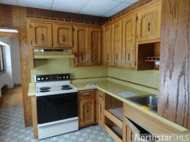 14324 Brunsvold Rd, Minnetonka, MN 55345 - photo 2