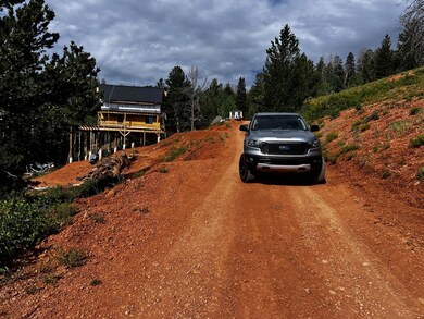 496 W Kokopelli Loop, Brian Head, UT 84719 - photo 2