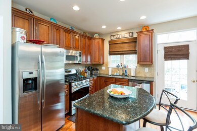 25033 Justice Dr, Chantilly, VA 20152 - photo 4