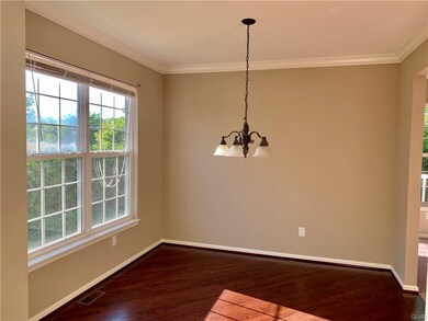 Dining room.