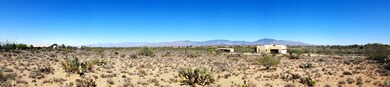PANORAMIC VIEW TO THE NORTH